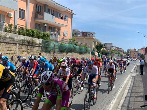 Giro D Italia A Pozzuoli La Carovana Rosa Attraverser La Citt