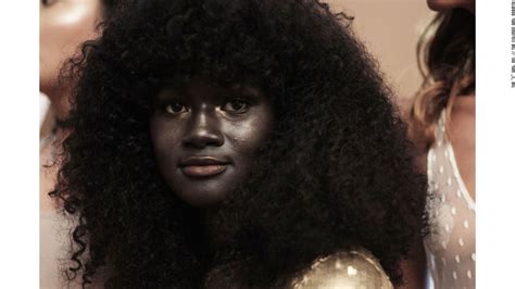 La ‘diosa De La Melanina La Modelo Que Es Una Sensación En Redes