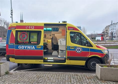 Gdynia Nowy ambulans wzbogaca flotę ratunkową Razem z Tobą