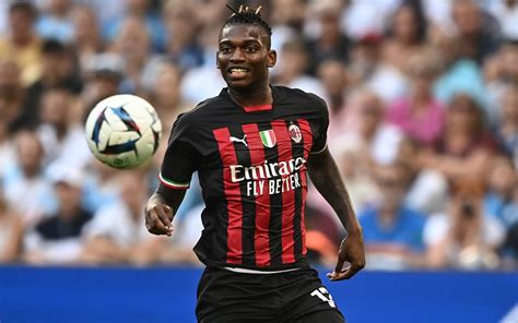 Milan Recupera Leao Le Ultime Da Milanello Alla Vigilia Dell