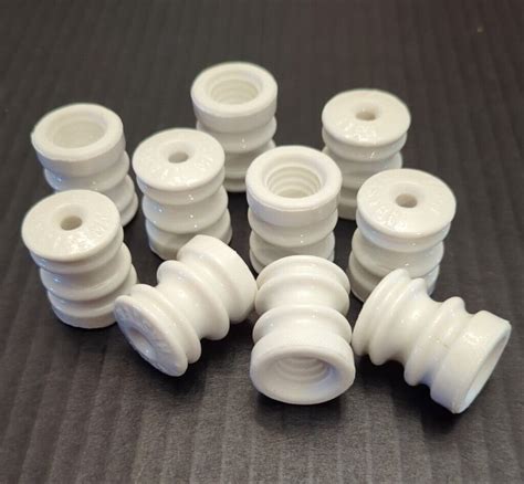 Lot 10 Antique White Porcelain Insulator Electric Fence Farm Master Usa Crafts Ebay