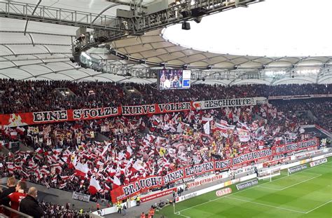 VfB Stuttgart Cannstatter Kurve Mit Imposanter Choreo