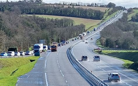 Accident Sur La Rn La Hauteur De Pont De Buis L S Quimerch Deux