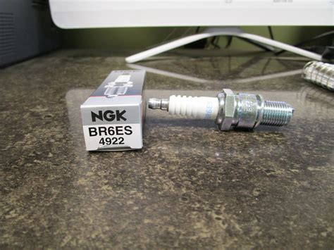 NGK Spark Plugs BR6ES Stock 4922 EBay