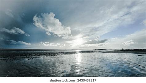 601 Littlehampton Beach Images, Stock Photos, 3D objects, & Vectors ...