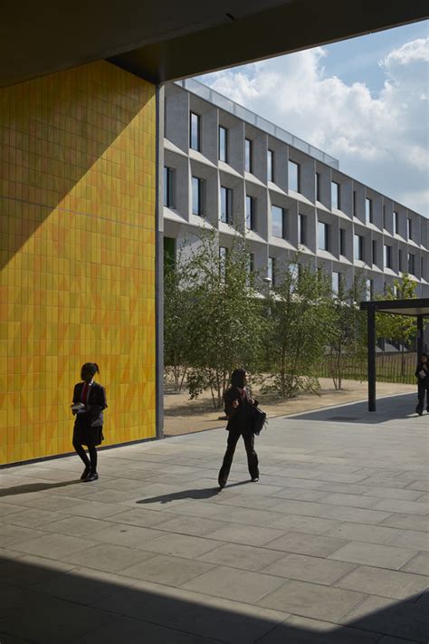 Burntwood School Allford Hall Monaghan Morris Archdaily