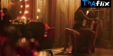 Luana Piovani Lesbian Scene In O Clube Tnaflix