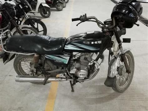 Used Bajaj S Champion Cc Model Pid Bike For Sale