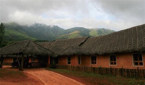 Banasura Hill Resort Earth Architecture