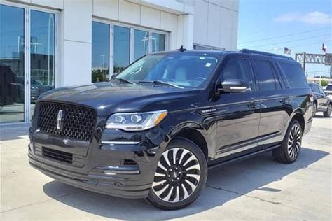 Used Certified Pre Owned Lincoln Navigator For Sale Near Me Edmunds