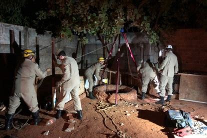 Mulher Morre Ap S Cair Em Cisterna De Metros De Profundidade Em