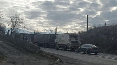 B Trafic Alert Centura Capitalei Blocat La Intrarea N Glina