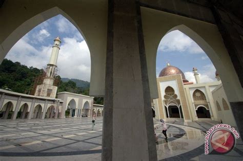 Pembangunan Islamic Center Antara News