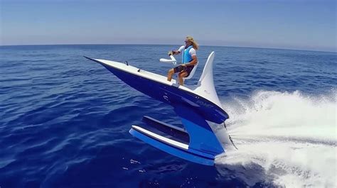 Premium Photo | Thrilling Hydrofoil Surfing Adventure