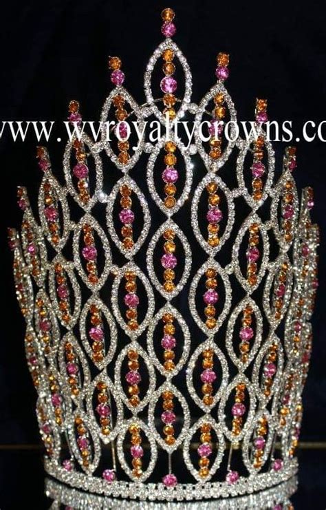 Pin By Encho Barranquilla On Tiaras Royal Jewelry Tiaras And Crowns