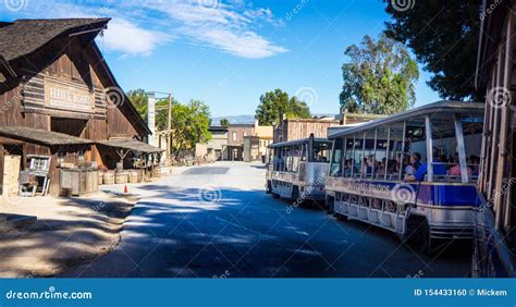 Universal Studio Backlot Tour Tram Editorial Image - Image of carriage ...