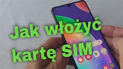 Jak włożyć kartę SIM I SD do smartfona Samsung Galaxy A 31 YouTube