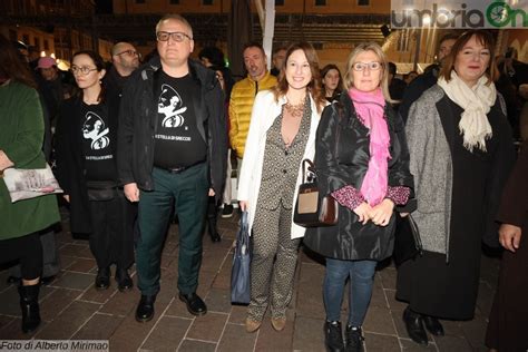 Terni Il Natale Di San Valentino Si Accende Con La Stella Cometa