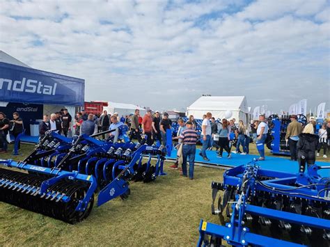 AGRO SHOW Bednary 2021 Gallery Landstal Producent Maszyn Rolniczych