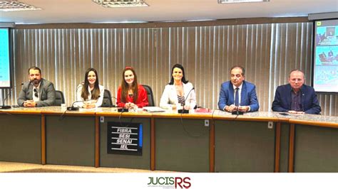 Presidente Da Jucisrs Participa De Reuni O Promovida Pela Fenaju