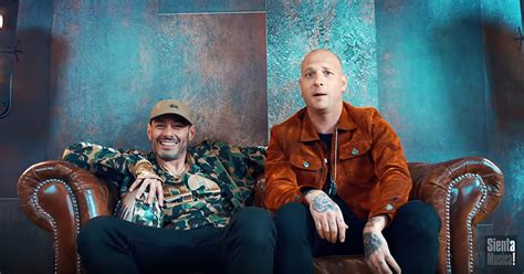 Clementino Chi Vuol Essere Milionario Ft Fabri Fibra Sient A Musica