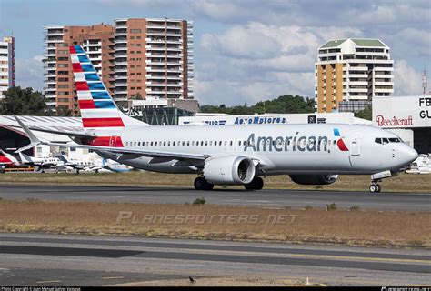 N Rk American Airlines Boeing Max Photo By Juan Manuel Galvez