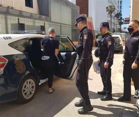 Dos hombres de origen marroquí y rumano detenidos por agredir y robar a