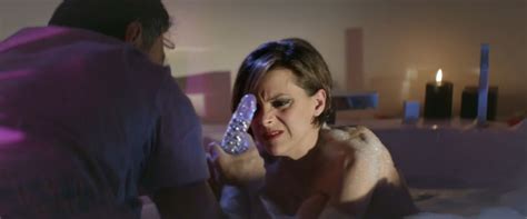 Nude Video Celebs Macarena Gomez Nude Vibriciones