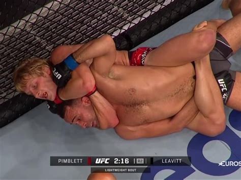 Ufc London Pimblett Finisht Leavitt In De Tweede Ronde Via Rear Naked