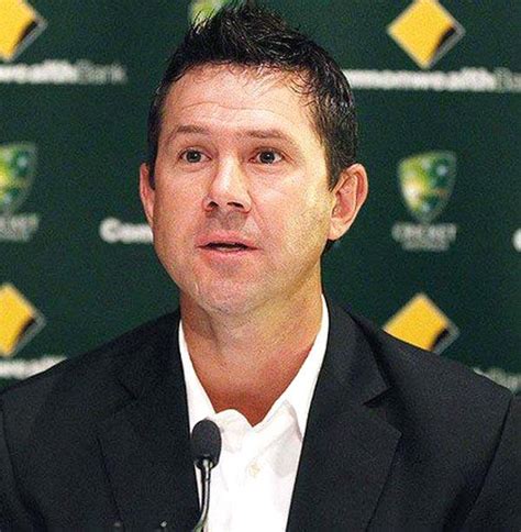 Ashes Ricky Ponting Picks Flaws In Australian Batsman Usman Khawaja