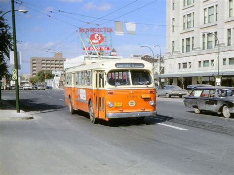 Winnipeg Transit Ccf Brill Trolley Coach Winnipeg Vintage Photos Bus