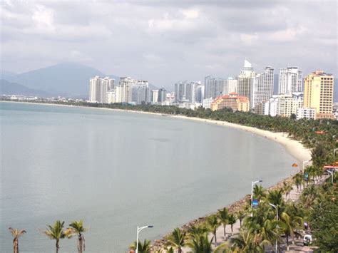 Sanya Bay, Sanya Bay Travel, Sanya Bay Pictures, Sanya, Hainan Island ...