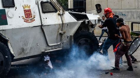 5 Escenas De Violencia De Una Intensa Jornada De Protestas En Venezuela En Contra Del Gobierno