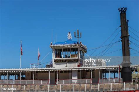 Belle Of Louisville Photos And Premium High Res Pictures Getty Images