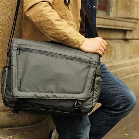 Men Lightweight Water Resistant Laptop Messenger Bag Crossbody Bag