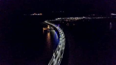 GIOVANNI ZAMBIA on Twitter: "KAZUNGULA BRIDGE NIGHT VIEW When you stand ...