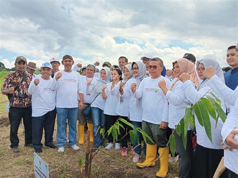 Penanaman Di Eco Bamboo Park Magetan PJ Bupati Magetan Harapkan Jadi