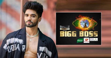 Bigg Boss Ott Fame Zeeshan Khan Calls Bigg Boss 15 Big Bore And Says