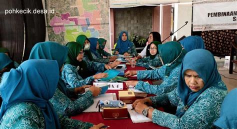 Rapat Pleno Pkk Dan Pembinaan Buku Administrasi Pkk Se Kecamatan Dlanggu Pemerintah Desa Pohkecik