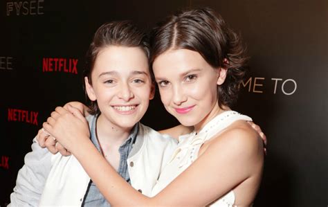 Stranger Things Stars Millie Bobby Brown Und Noah Schnapp Im