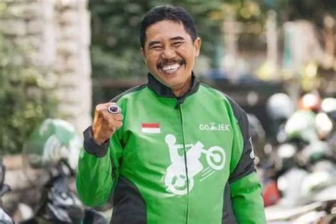 Mengenal Mulyono Driver Gojek Pertama Yang Dapat Lembar Saham