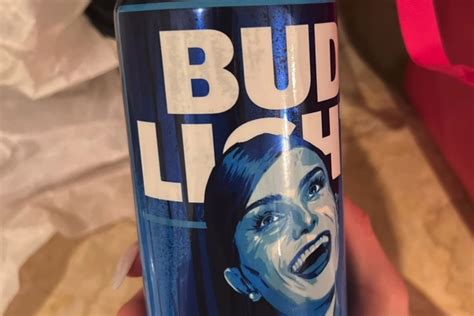 Anheuser Busch Exec Offers Flat Apology Following Bud Lights Dylan