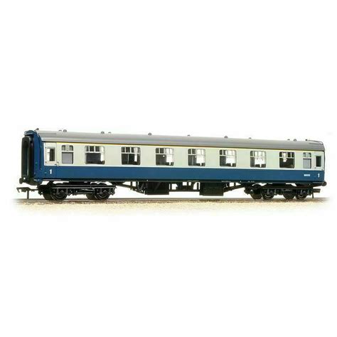 Bachmann Br Mk1 Fo First Open Blue And Grey 39 242 £3821 From Omr