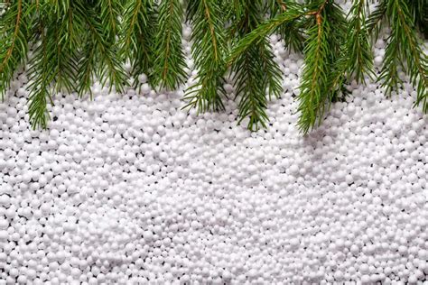 La neige artificielle DIY 3 méthodes faciles pour vos décorations de