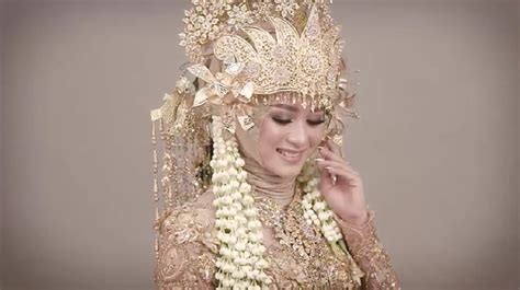 Pariwisata Indonesia: Mengenal Baju Adat Jambi