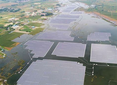 Look Know The World S Biggest Floating Solar Farms Energy Gulf News