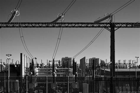 Firewalls Wimbledon View Of Electrical Substation Off Pl Flickr