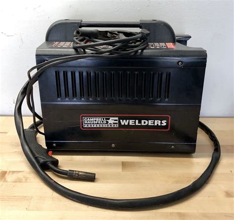 Campbell Hausfeld WF2000 Flux Core 80 Professional Wire Feed Welder