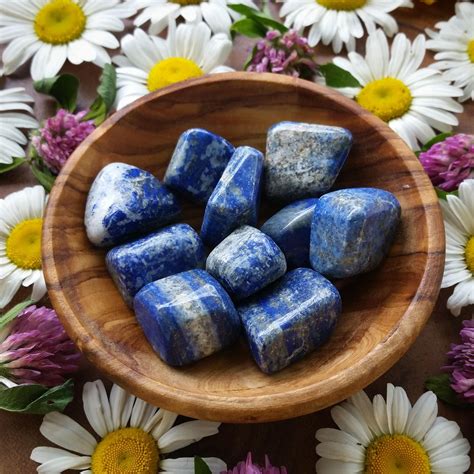 tumbled lapis lazuli lapis lazuli blue gemstone chakra