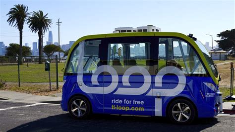 San Francisco Launches Driverless Bus Service Following Robotaxi